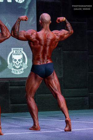 CLASSIC PHYSIQUE 178